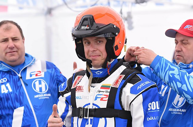 Edgaras Riabko apie artėjantį F2 vandens formulių pasaulio čempionatą: mano tikslas – iškovoti auksą
