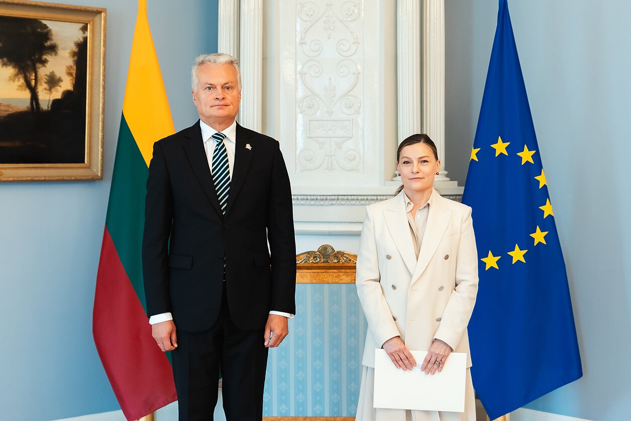 Nausėda paskyrė naują ambasadorę Pietų Afrikos Respublikoje; Rasa Jankauskaitė