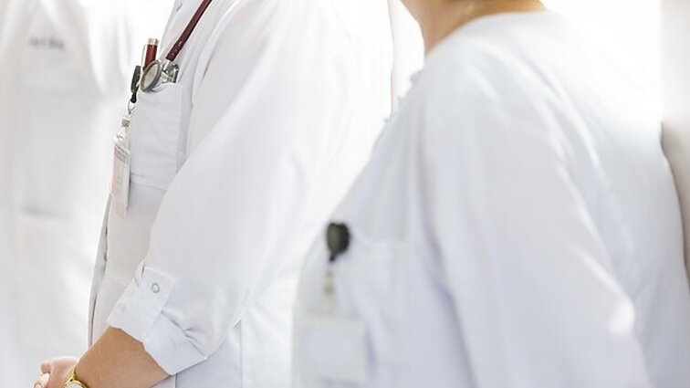 Biržų medikai apie darbą keliuose miestuose: neužtenka dirbti vienoje vietoje, kad patenkintum gyvenimo poreikius