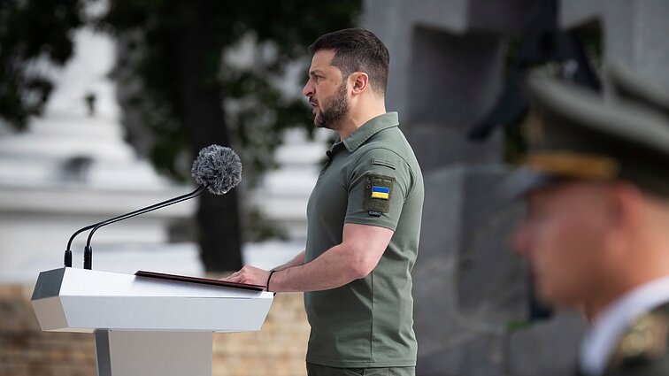 Žinios. Zelenskis atleido karo prievolės centrų vadovus: vadovauti turi žmonės, kurie žino, kas yra karas