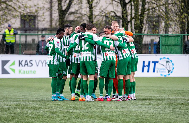 Sportas. Orai. Vilniaus „Žalgirio“ futbolininkai surengė pirmąją treniruotę Geteborge