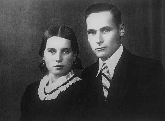 Adelė ir Pijus Kilikevičiai, savo namuose slėpę ir nuo žūties išgelbėję žydų Feldbergų šeimą