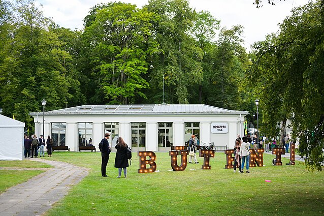 Diskusijų festivalis „Būtent“