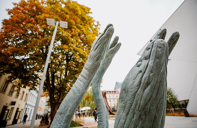 Vingrių šaltinių skveras išrinktas geriausia viešąja erdve: istorinėje vietoje viduramžiais veikė pagrindinė Vilniaus vandenvietė
