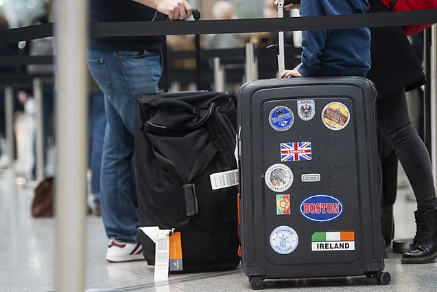 LRT aktualijų studija. Kodėl į Lietuvą grįžtantys emigrantai nėra masinis reiškinys?