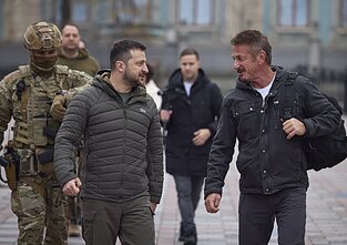 Seanas Pennas ir Volodymyras Zelenskis