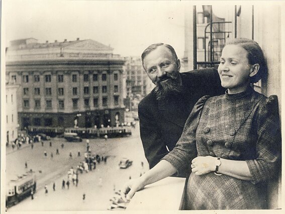 L. Gira ir S. Nėris, 1940 m.