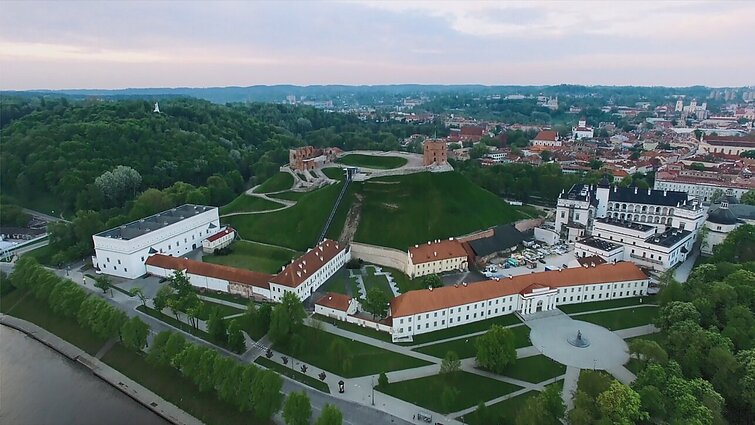 Pasakojimai, kurių norisi klausytis: sostinės gidė dalijasi, kaip kilo mintis įkurti miesto istorijų mokyklą