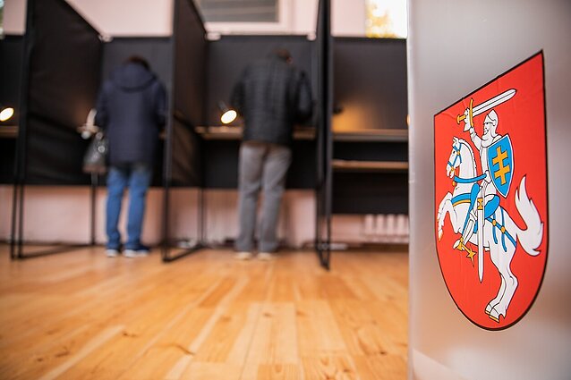 Žinios. Prasideda išankstinis balsavimas pirmalaikiuose Seimo nario rinkimuose vienmandatėje Raseinių-Kėdainių apygardoje