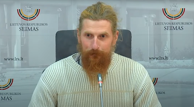 Žinios. Į Kaliningradą dukrą savavališkai Švanys pripažintas įtariamuoju dėl vaiko pagrobimo