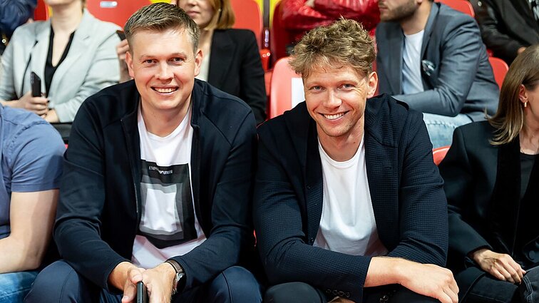 Į Filipinus brolio palaikyti atvykęs Saulius Kuzminskas: labai džiaugiuosi už Mindaugo žaidimą ir brandą