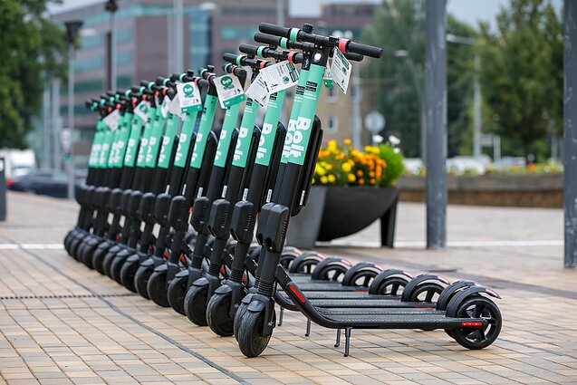 Paspirtukininkų sostinėje laukia pokyčiai: nuo rugsėjo išsinuomoto ratuočio bet kur palikti nepavyks