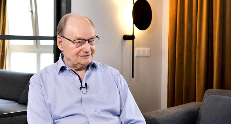 Pozityvumo nestokojantis Česlovas Juršėnas: kiekvienas pralaimėjimas gyvenime yra paskata judėti