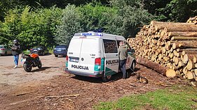 Prie Verkių malūno skendo du vaikai ir motina Prie Verkių malūno skendo du vaikai ir motina