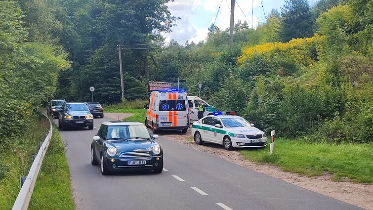 Prie Verkių malūno skendo du vaikai ir motina Prie Verkių malūno skendo du vaikai ir motina