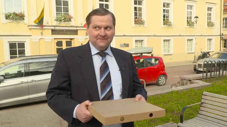 Dviračio žinios. Saulius Skvernelis pedagogams: kartu mes nuversime šitą valdžią!