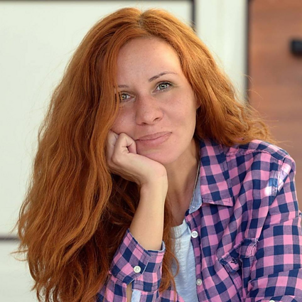 Анна Гин