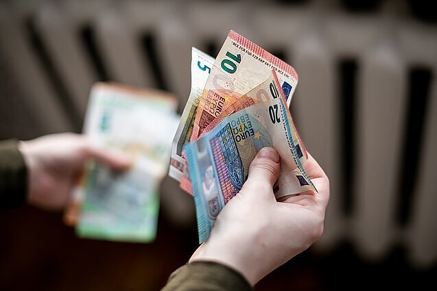 Žinios. Europos Komisija teigia, kad Lietuvai svarbu judėti į priekį įgyvendinant mokesčių reformą