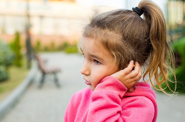 Gydytojas apie ausų ligas: kuo stipresnis skausmas, tuo didesnė problema gali būti