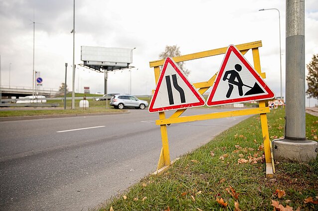 Prašoma skirti daugiau pinigų keliams: susisiekimo ministras kritiką girdi, tačiau primena, kad valstybėje – daug prioritetų