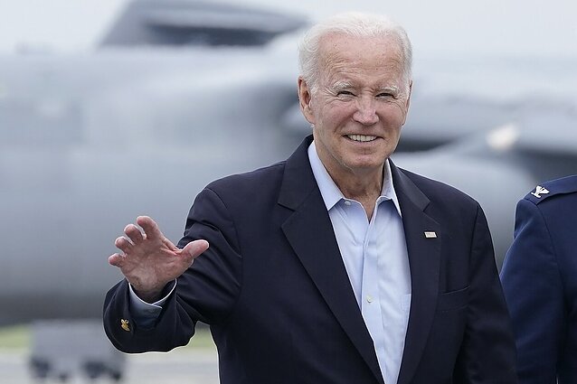 Žingsnis apkaltos Bidenui link: respublikonai pripažįsta neturintys įrodymų dėl prezidento nusižengimų, tik įtarimus prieš jo sūnų