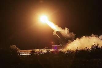 Lietuvos kariai Norvegijoje atliko pirmuosius kovinius šaudymus su NASAMS sistema Lietuvos kariai Norvegijoje atliko pirmuosius kovinius šaudymus su NASAMS sistema