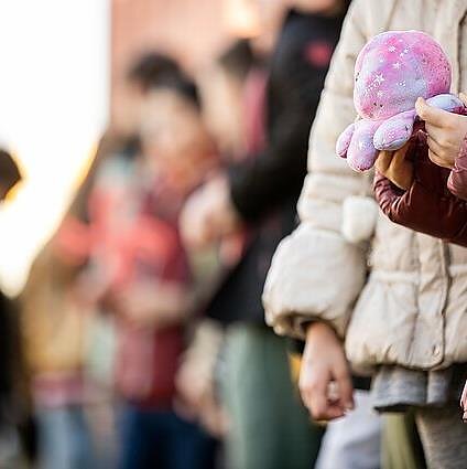 60 minučių. Vaiko teisių gynėjai ieško galimai smurtą Panevėžyje patyrusios mergaitės