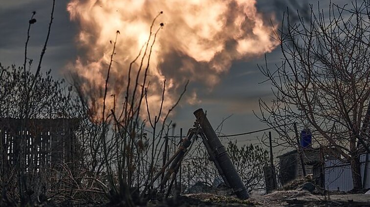 Žinios. Dėl raketų ir dronų atakų visoje Ukrainoje šiąnakt paskelbtas oro pavojus
