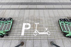 Elektrinių paspirtukų stovėjimo vietos