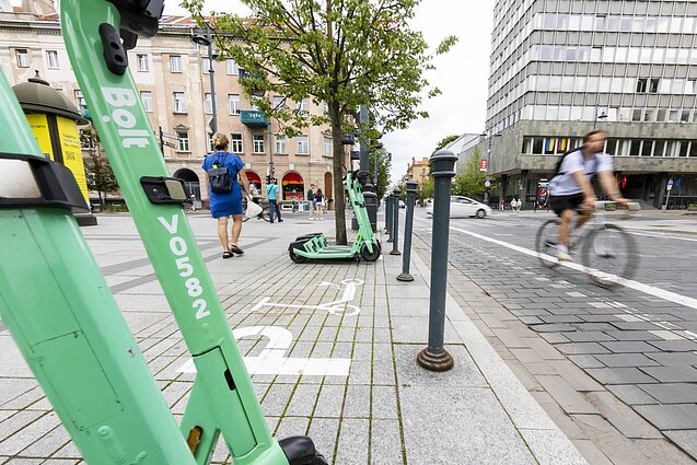 Elektrinių paspirtukų stovėjimo vietos