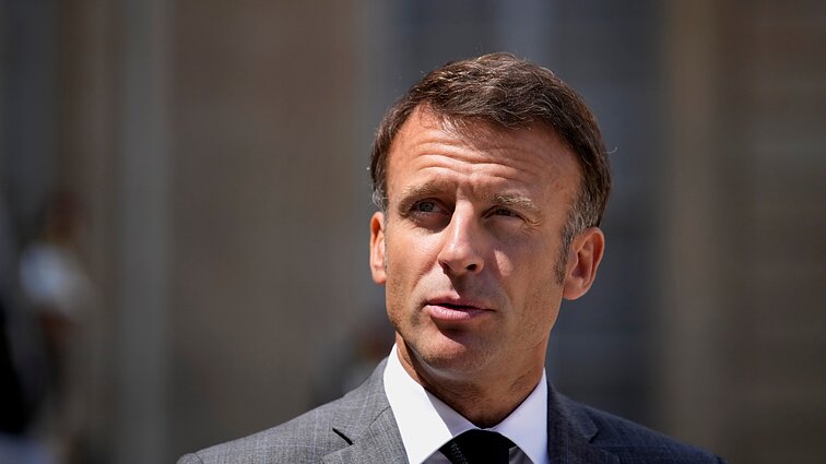 Žinios. Macronas atšauks ambasadorių Nigeryje, per ateinančius mėnesius žada išvesti ir šalyje dislokuotus karius