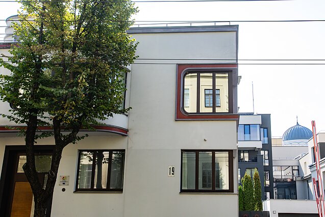 The Iljinai House