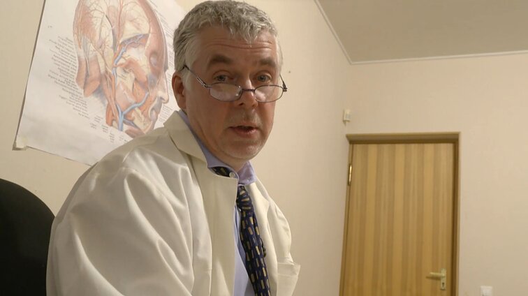 Dviračio žinios. Seimo komunistai, griovėjiška dirbančių senjorų veikla bei atsibodę skandalai