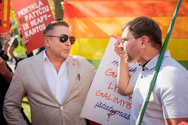 LGBT bendruomenės mitingas prie Seimo