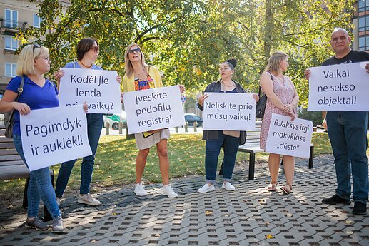 Prie Seimo mitingą surengė LGBT bendruomenė