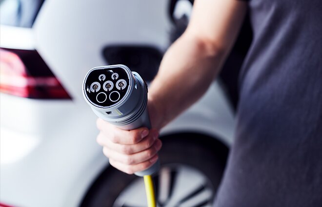 Elektromobilio įkrovimas Elektromobilio įkrovimas