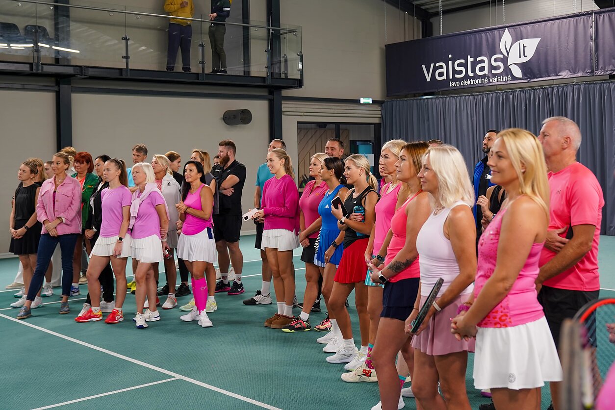 „Tennis Ladies“ turnyro dalyviai