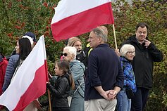 Antivyriausybiniame mitinge Varšuvoje susirinko šimtai tūkstančių žmonių