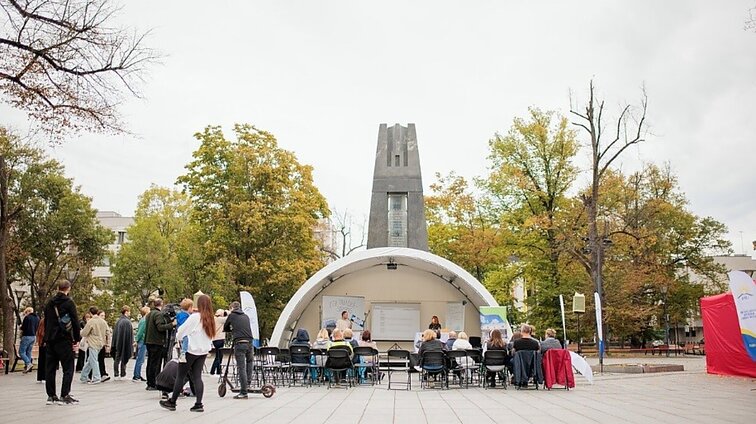 Žinios. Švietimo ir mokslo profesinės sąjungos taryba vertins su Švietimo ministerija priimtus susitarimus