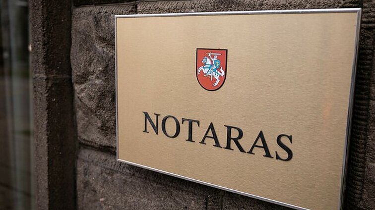 Žinios. Įsigaliojus fiksuotiems notarų atlyginimo įkainiams, klientams nebereikės mokėti už papildomus veiksmus