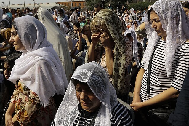 Armėnai protestuoja prieš Azerbaidžaną dėl konflikto Kalnų Karabache Armėnai protestuoja prieš Azerbaidžaną dėl konflikto Kalnų Karabache