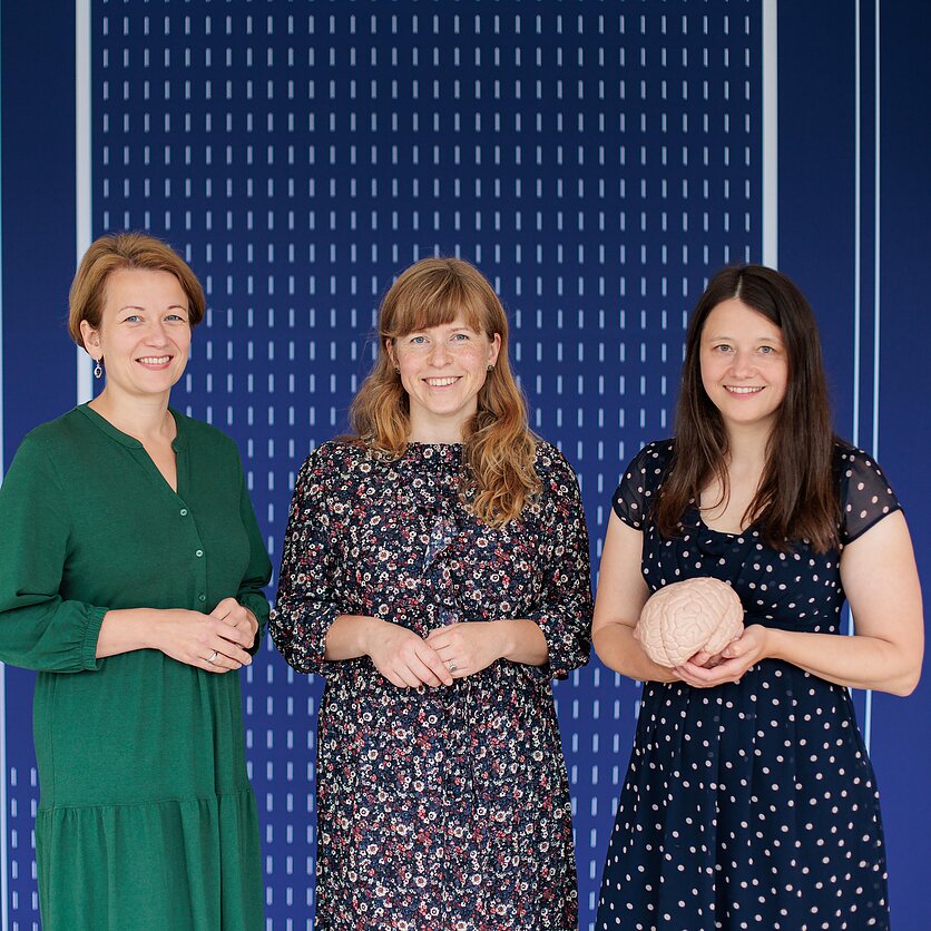 J. Stacevičiaus / LRT nuotr., Raminta Aleliūnaitė-Kliokmanė, Giedrė Čiužaitė ir Gabija Toleikytė