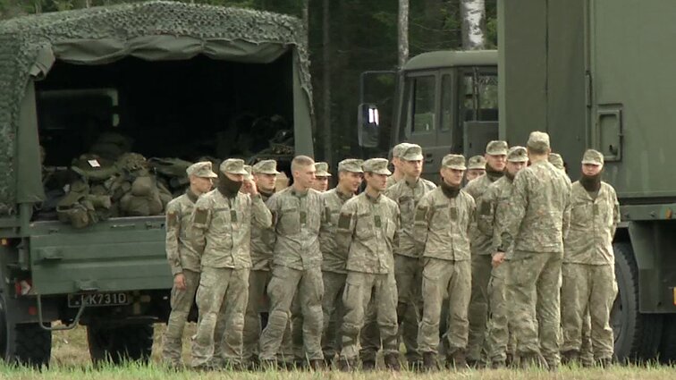 Žinios. Kazlų Rūdoje atidaryta nauja modulinė stovykla „Jonas“, galinti priimti 800 karių