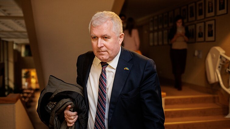 Rupšio atsiprašymą dėl buto nuomos vertinęs Anušauskas: šį klausimą bandima politizuoti