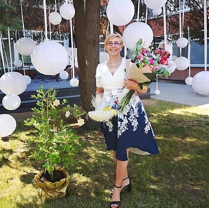 Gimtoji žemė.Mokytojos pastangas namuose turėti tualetą ir dušą žlugdo biurokratai