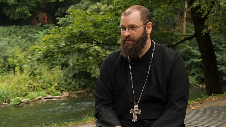 Tikėjimas ir gyvenimas. Pokalbis su lietuvių kilmės ortodoksų kunigu Andrew Damicku ir pasakojimas apie Vilniaus sentikių kapines