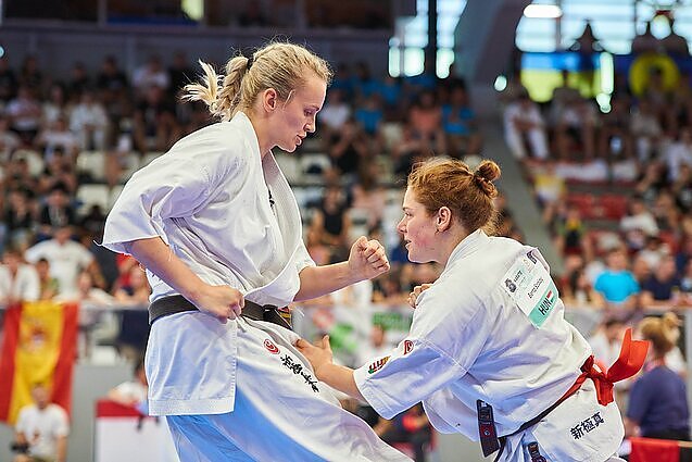 Sportas. Orai. Lietuvos karatė kovotojai išvyko į Japoniją, kur kitą savaitgalį prasidės pasaulio čempionatas