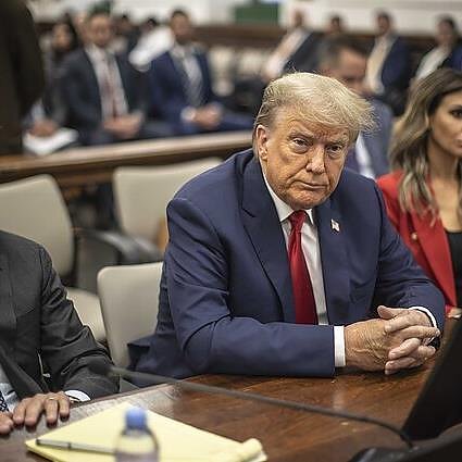 Pasaulio 5. Ar Trumpo teismai virs sėkmingos rinkimų kampanijos dalimi?