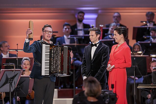 Martynas Levickis triumfavo apdovanojimų ceremonijoje „Opus Klassik 2023“ 