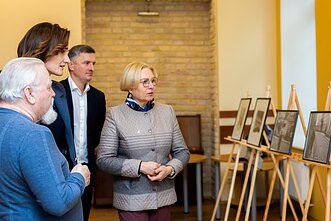 Przewodnicząca Sejmu w Domu Wspólnot Narodowych Przewodnicząca Sejmu w Domu Wspólnot Narodowych